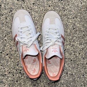Adidas Samba OG Shoes in Pink - worn 2x! W 10.5